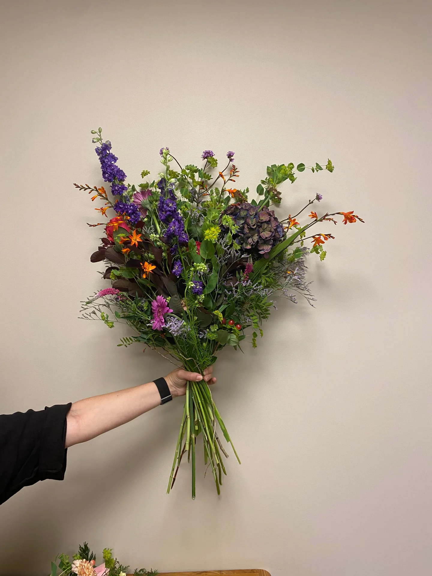 Cuttings of the season — weekly delivery · Flora Form, Södermalm, Stockholm